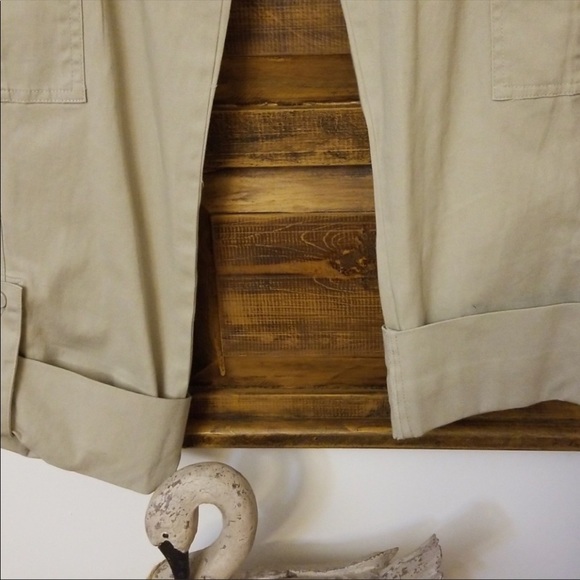 🌹🛍Kenar khaki capri pants🌹💜 - Picture 7 of 8